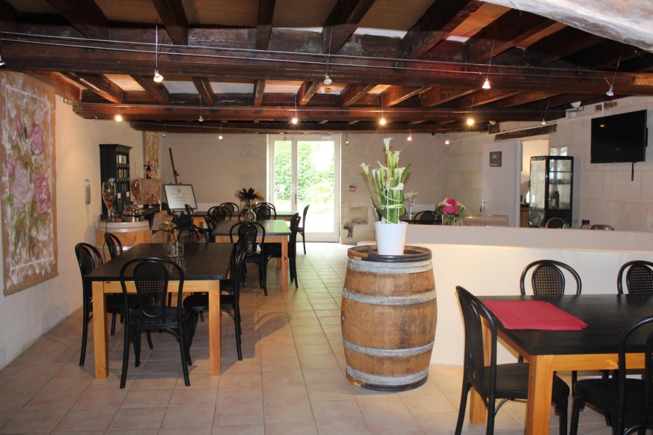 Hotel & Spa Chai De La Paleine Le Puy-Notre-Dame Εξωτερικό φωτογραφία