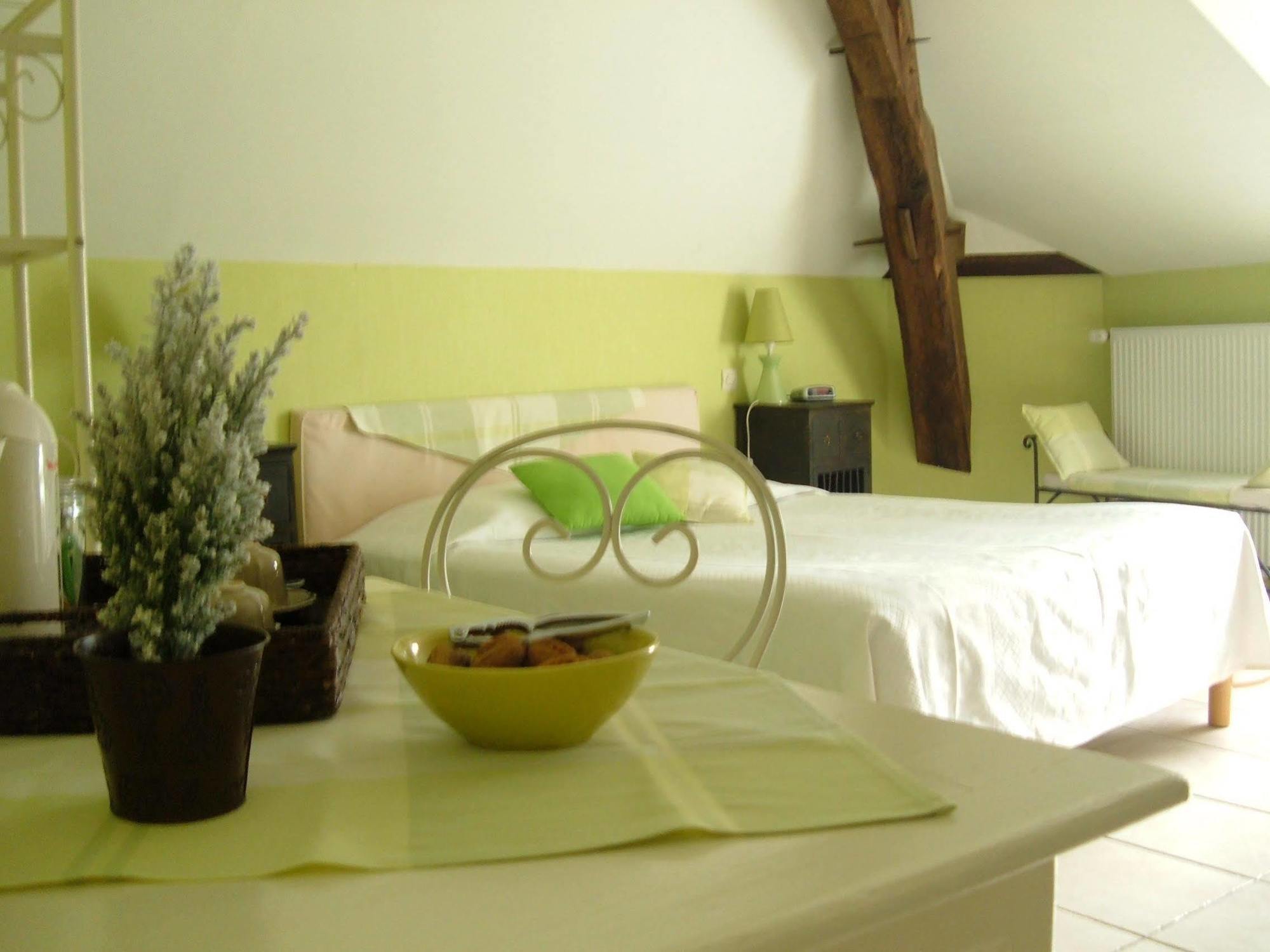 Hotel & Spa Chai De La Paleine Le Puy-Notre-Dame Εξωτερικό φωτογραφία