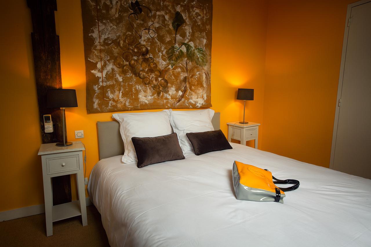 Hotel & Spa Chai De La Paleine Le Puy-Notre-Dame Εξωτερικό φωτογραφία