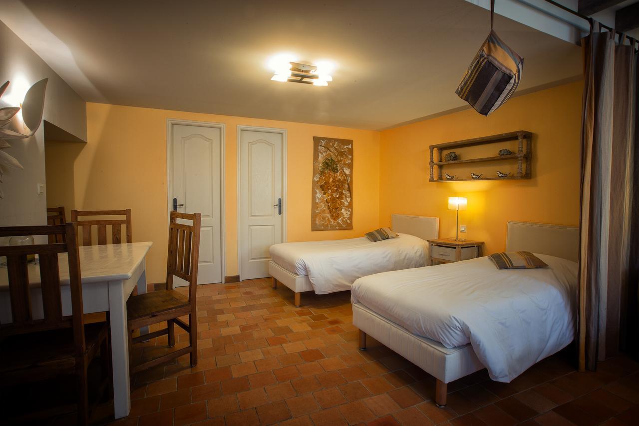 Hotel & Spa Chai De La Paleine Le Puy-Notre-Dame Εξωτερικό φωτογραφία