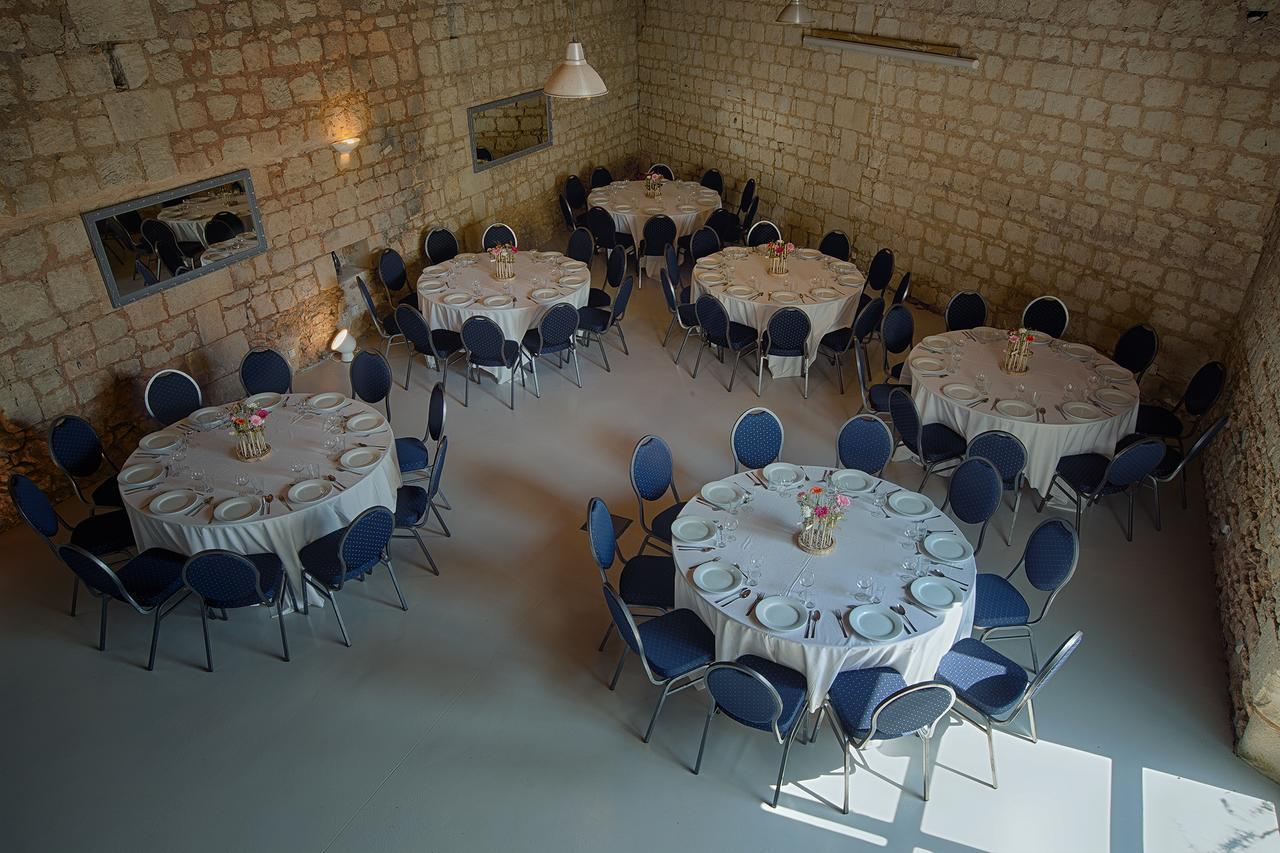 Hotel & Spa Chai De La Paleine Le Puy-Notre-Dame Εξωτερικό φωτογραφία
